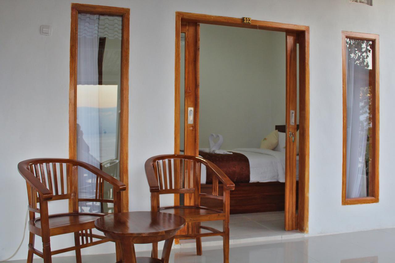 Prasi Sunset Bungalows Toyapakeh Ngoại thất bức ảnh