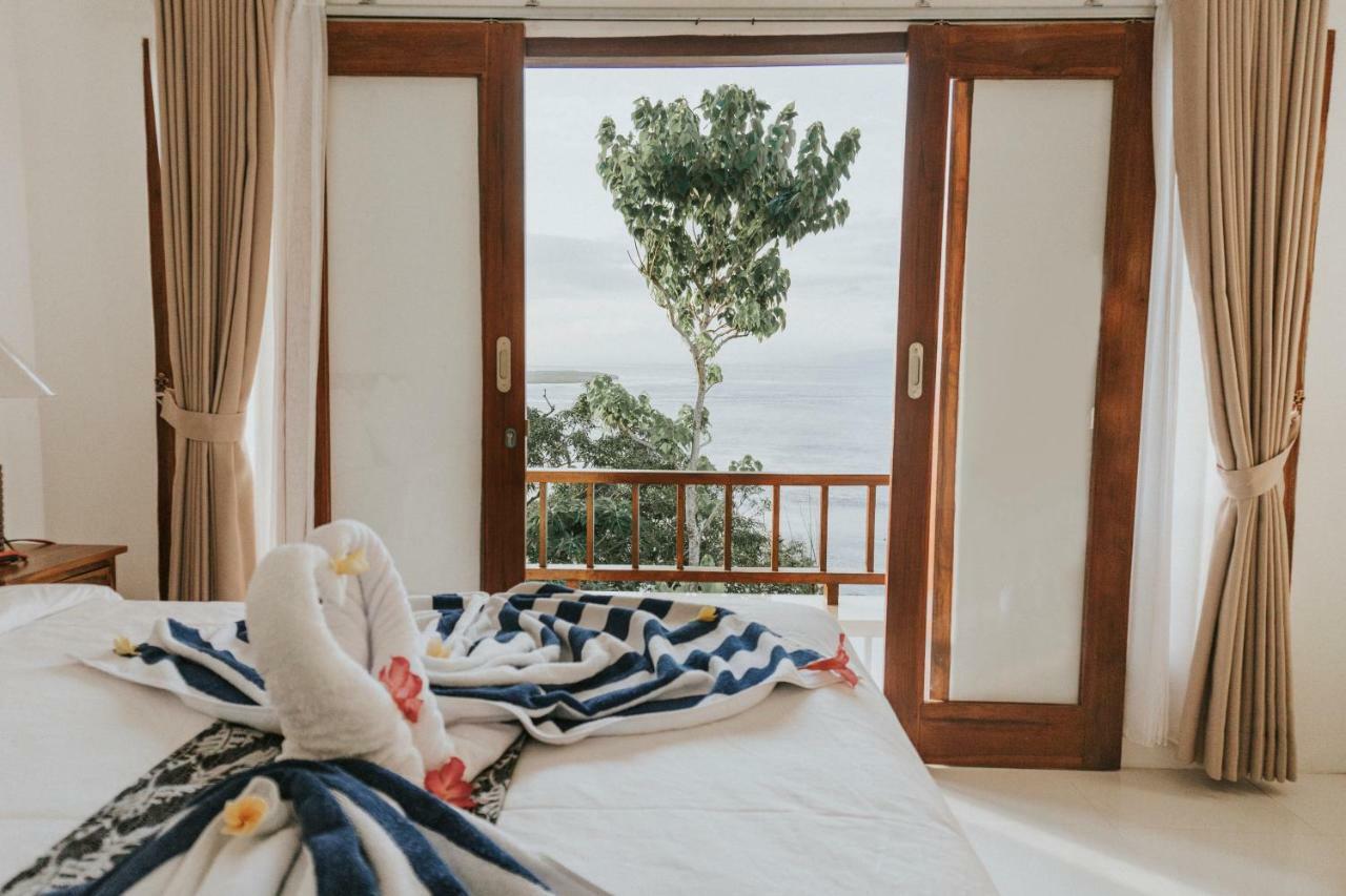 Prasi Sunset Bungalows Toyapakeh Ngoại thất bức ảnh